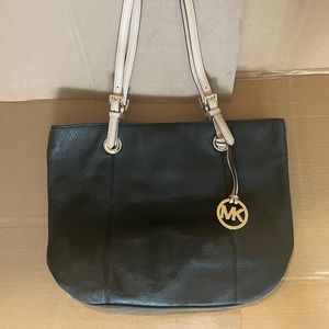 Black Leather Michael Kors Bag